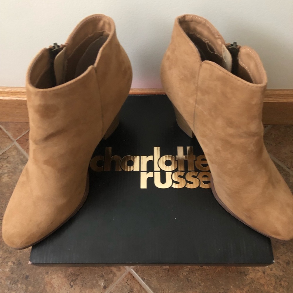 TAN BOOTIES - Picture 8 of 8